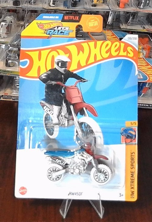 HW450F